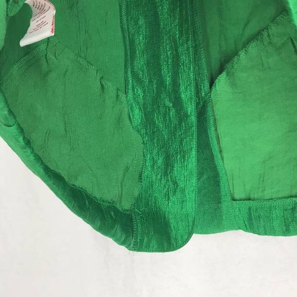 Ruby Rd. Petite vibrant green top 14P - Picture 7 of 12